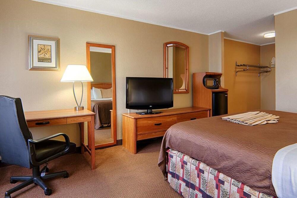 Norwood Inn & Suites Mankato North Mankato Eksteriør bilde