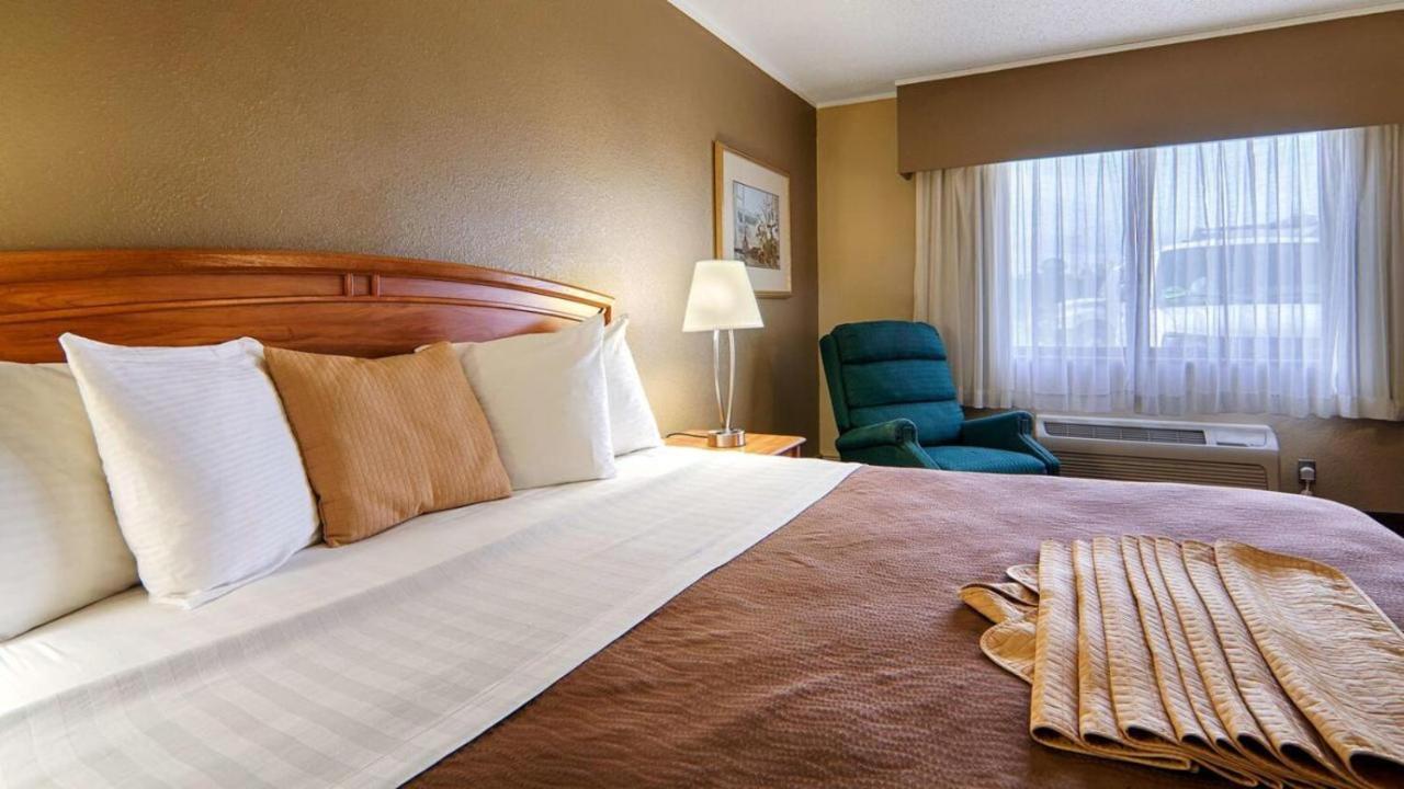 Norwood Inn & Suites Mankato North Mankato Eksteriør bilde